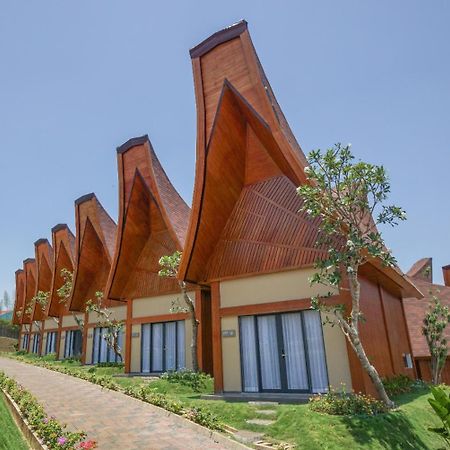Shanaya Resort Malang Exterior foto