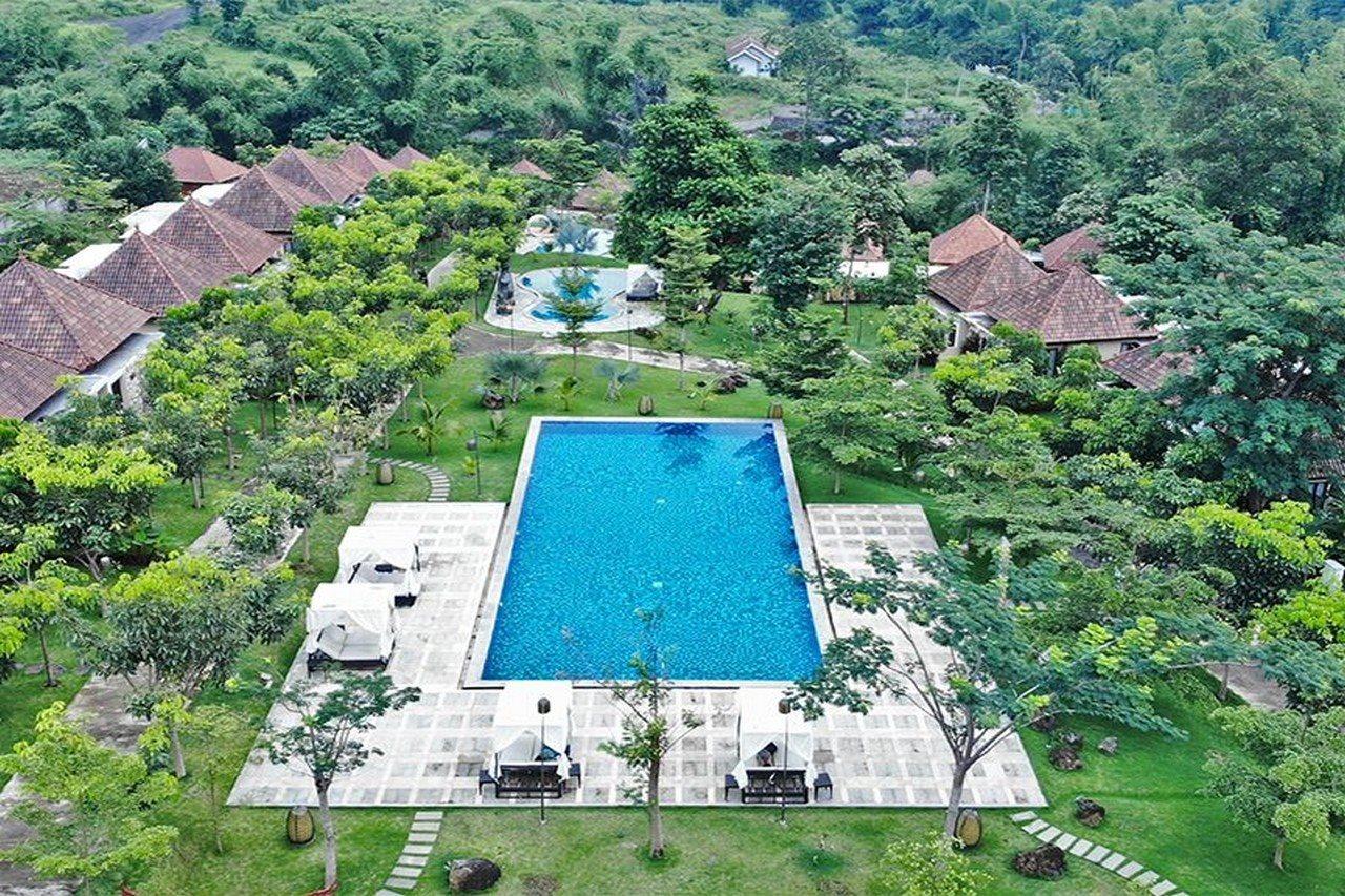 Shanaya Resort Malang Exterior foto
