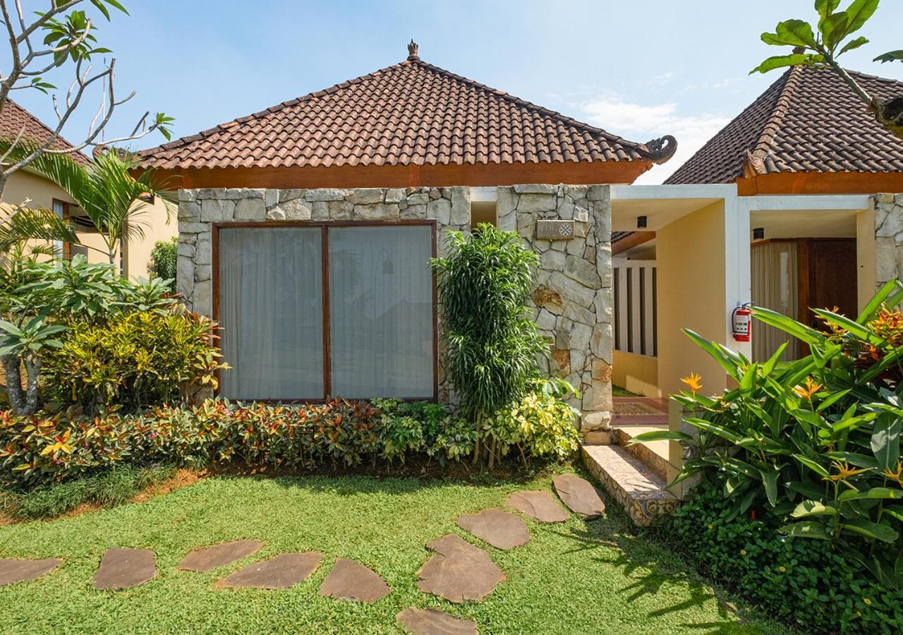 Shanaya Resort Malang Exterior foto